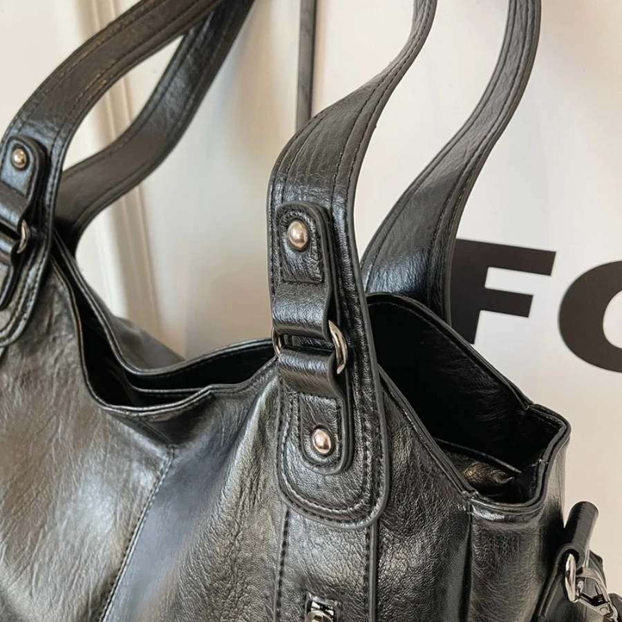 Mia - Everyday Shoulder Bag