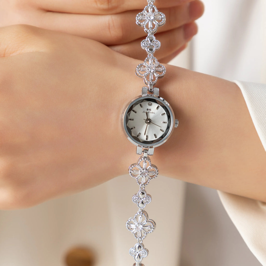 Poppy - Rounded Bracelet Watch