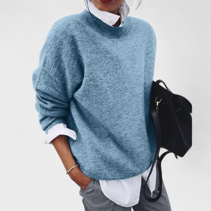 Chloe - Soft Soft-Knit Sweater