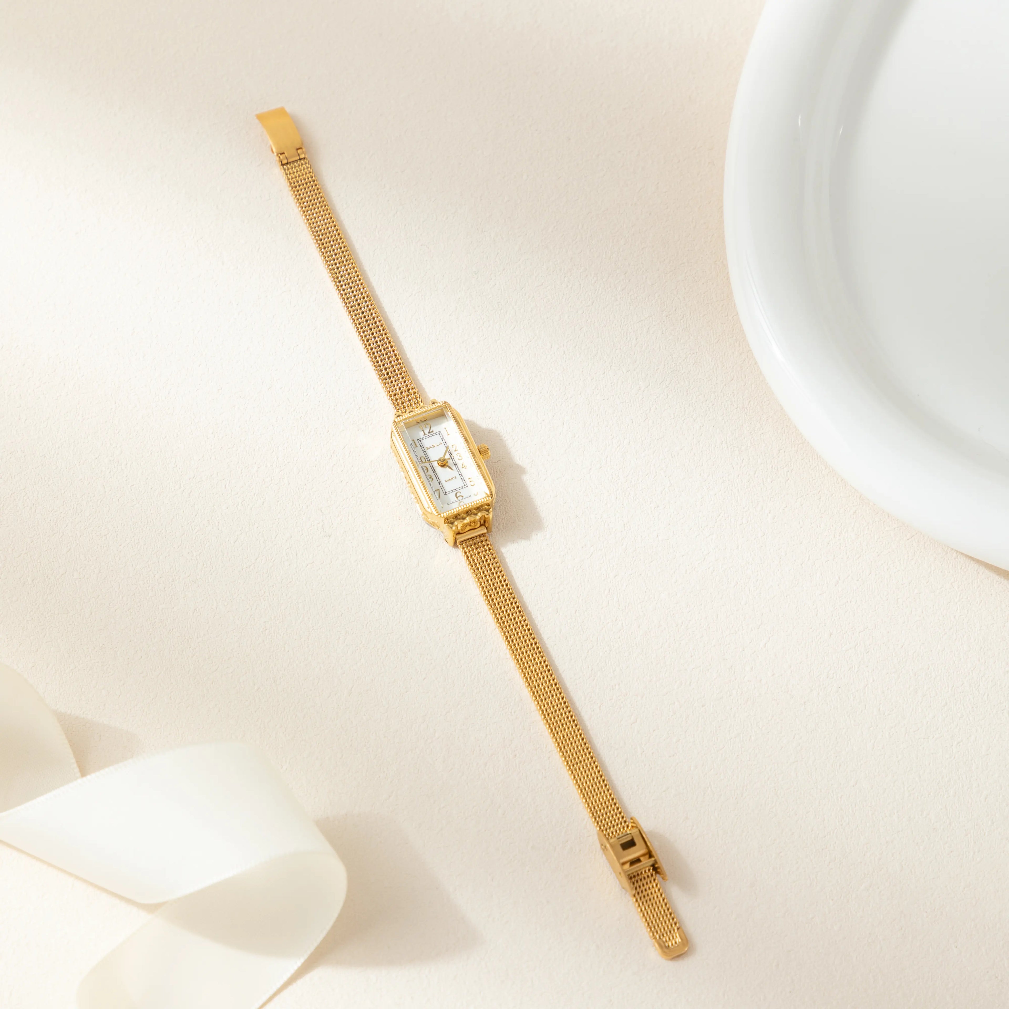 Matilda - Textured Bracelet Watch