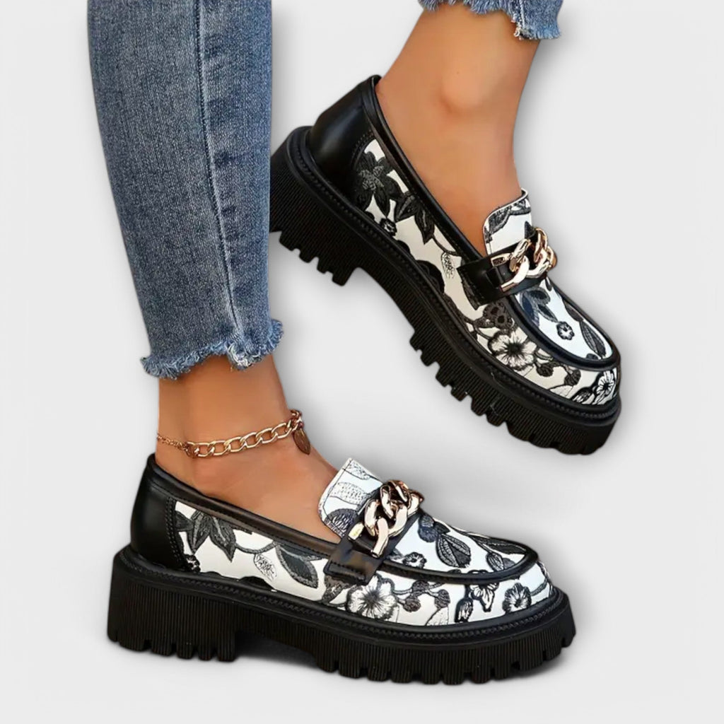 Bonnie - Retro Loafers