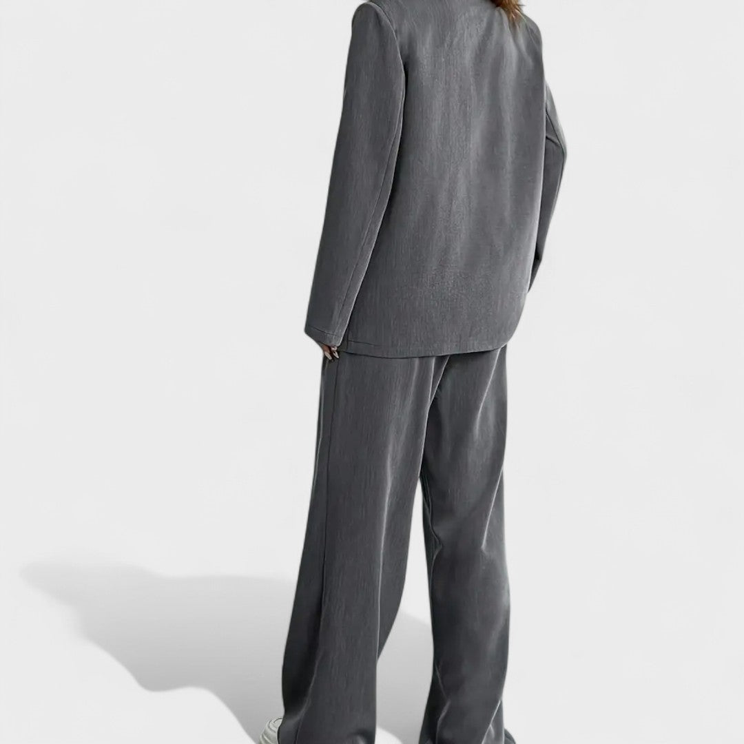 Harper - Elegant Three-Piece Suit