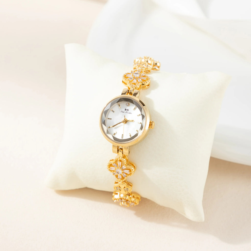 Poppy - Rounded Bracelet Watch