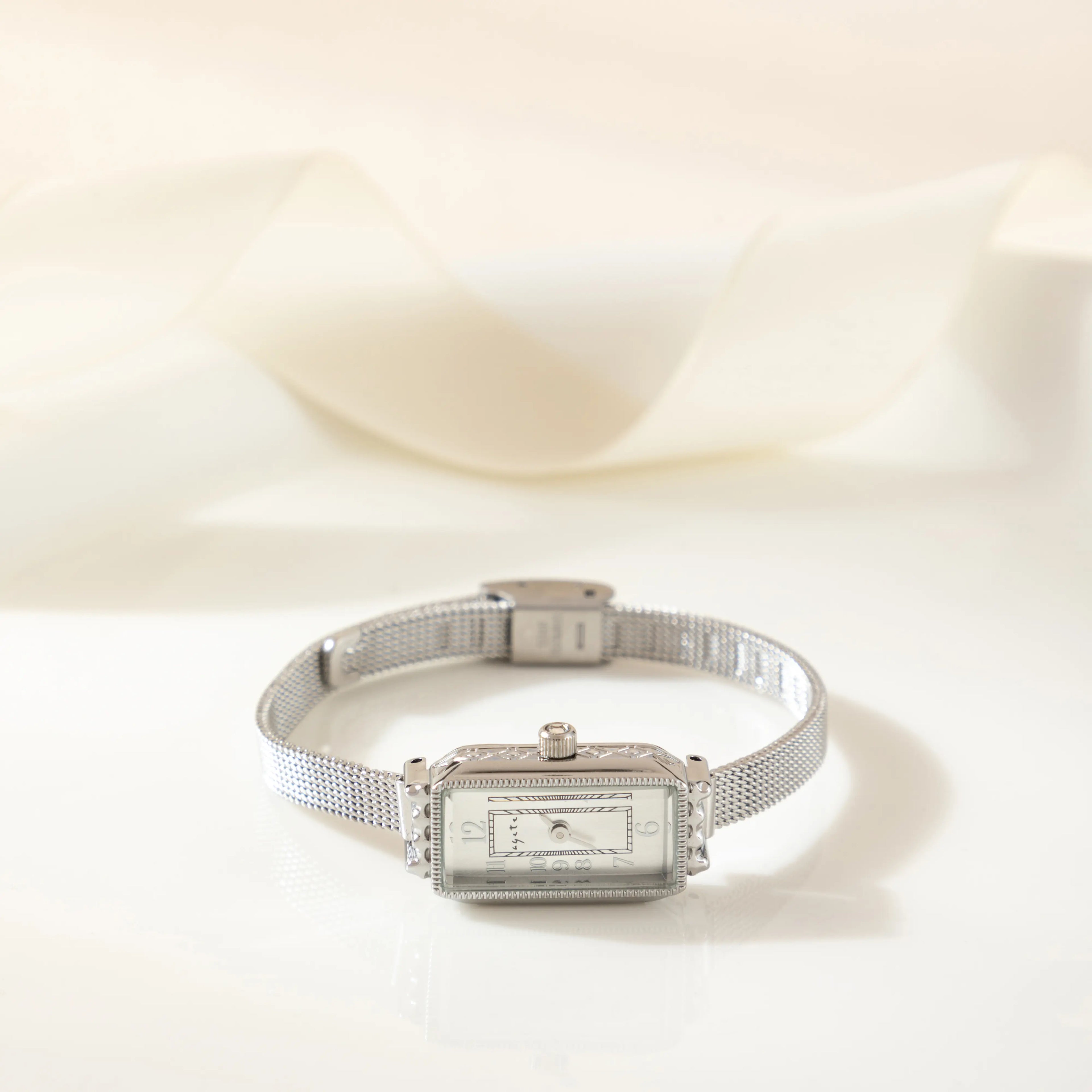 Matilda - Textured Bracelet Watch
