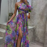 Whitney - Elegant and Flowing Dress