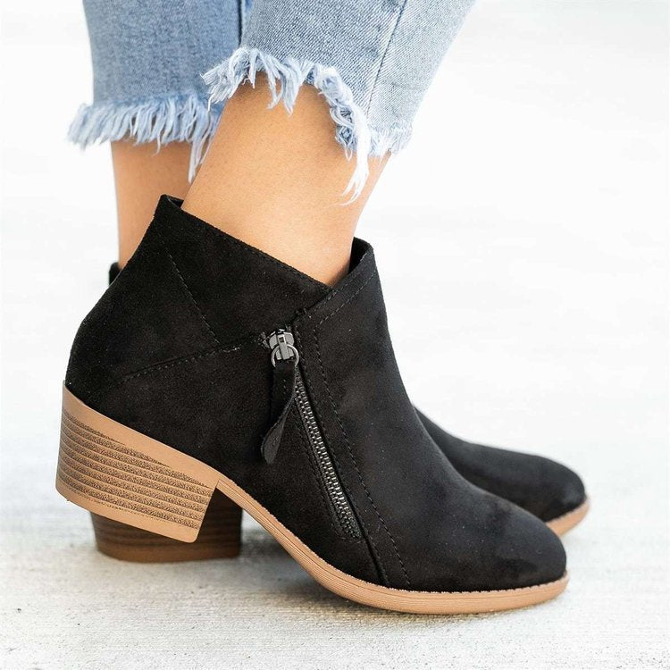 Lily - Elegant Everyday Boots
