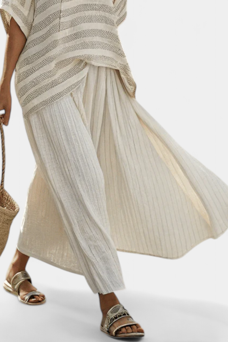 Isaura - Elegant Linen Set