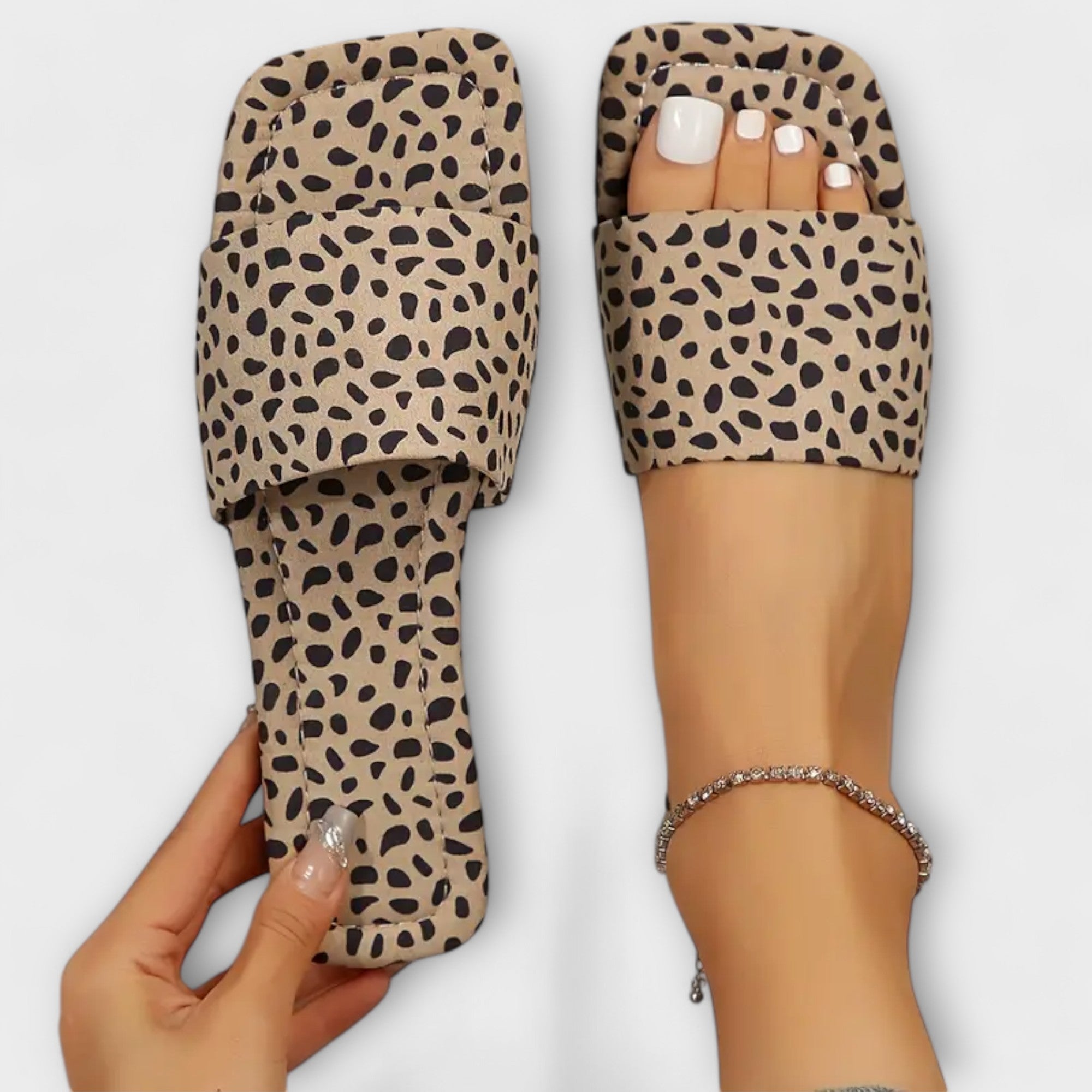Elisabete - Flat Loafers with Leopard Print