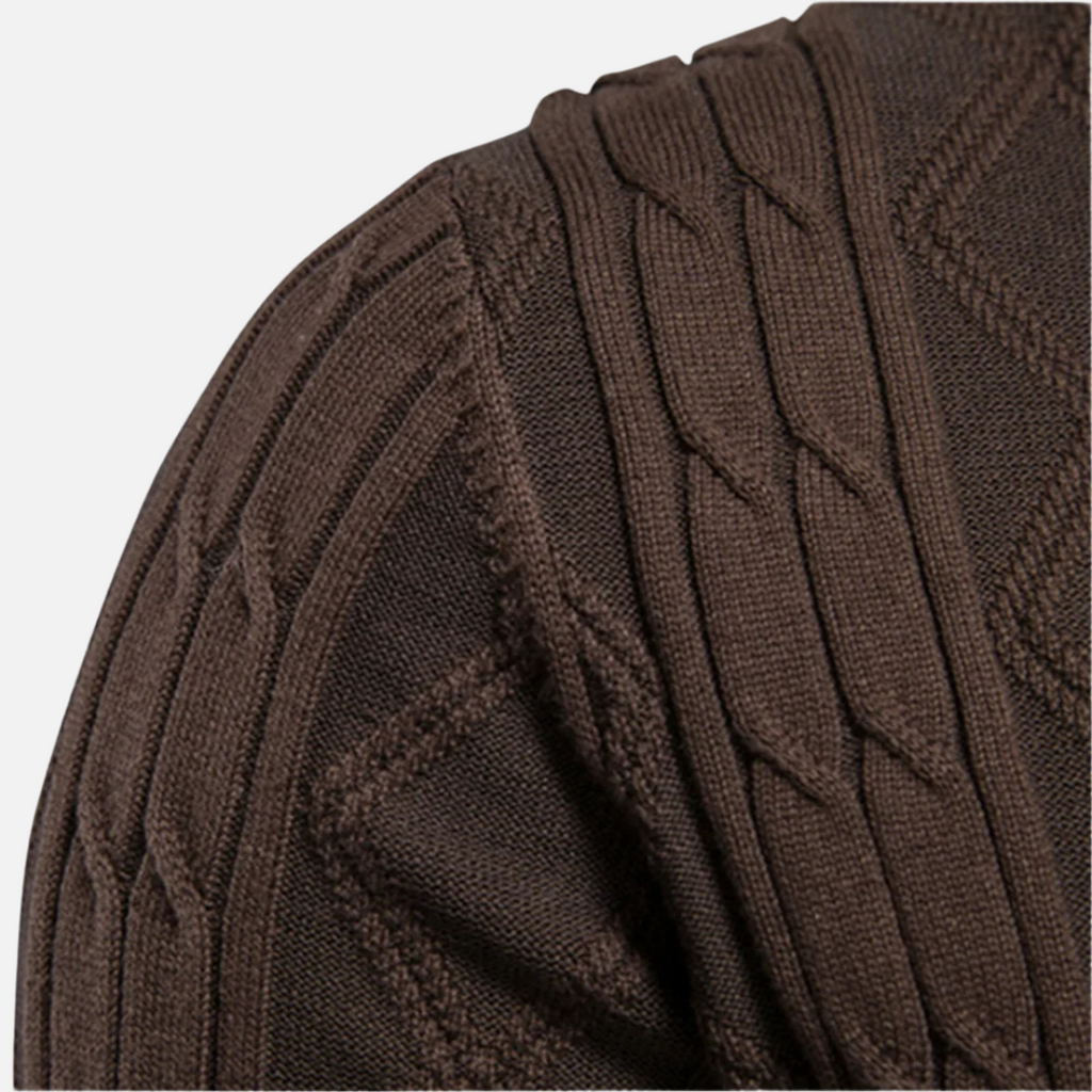 Leo - Soft-Blend Argyle Cardigan