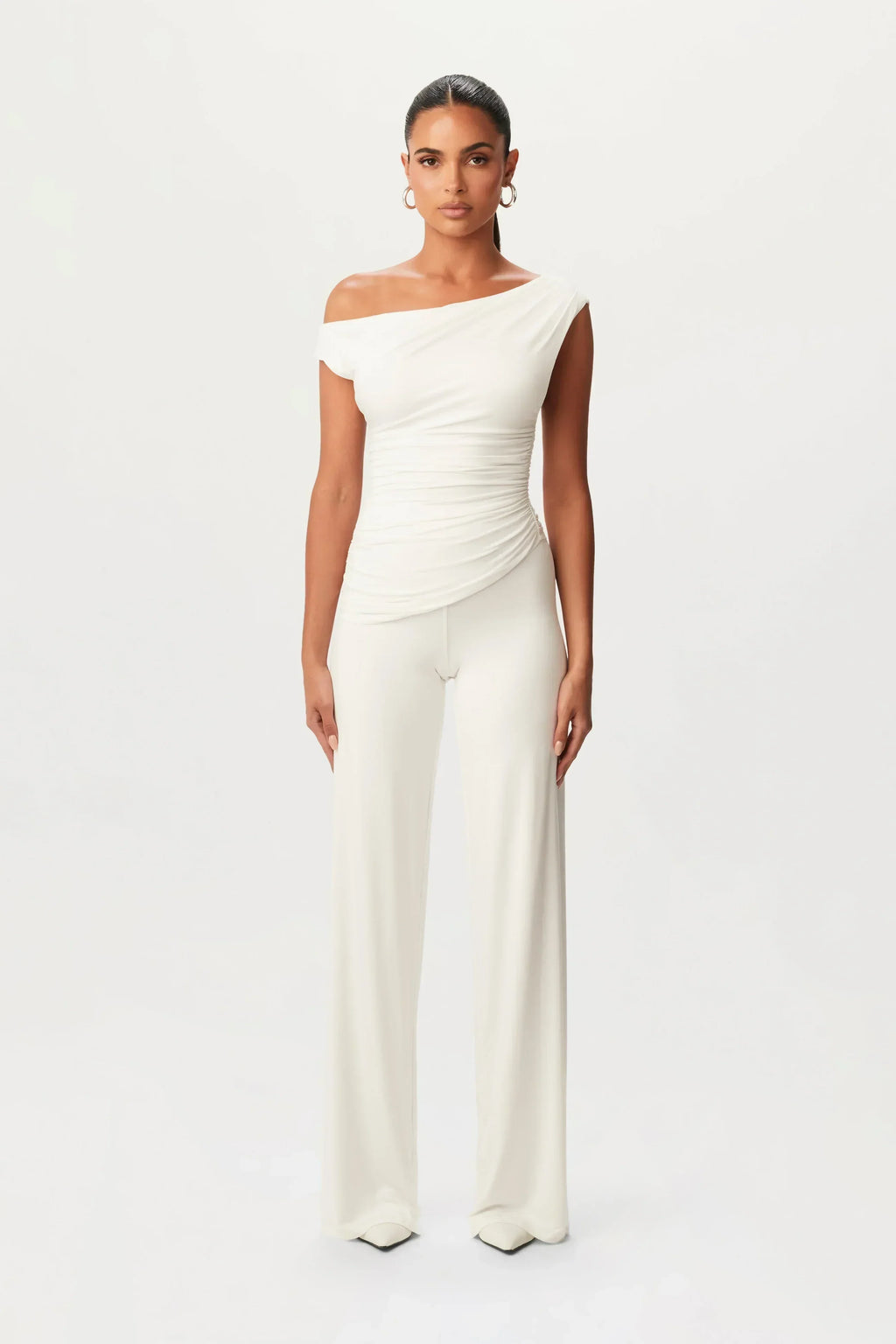 Lucy - Asymmetric Elegant Set