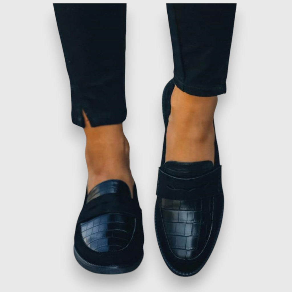 Alice - Polished Loafers