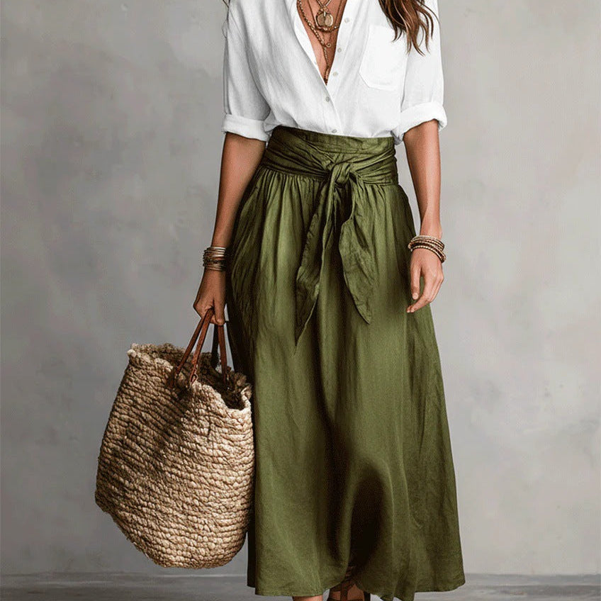 Vera – Two-piece set: black top and olive green midi skirt