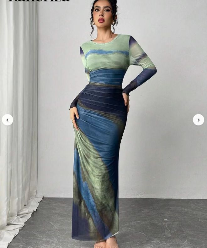Natalia | Comfortable Printed Long Sleeve Maxi Bodycon Dress