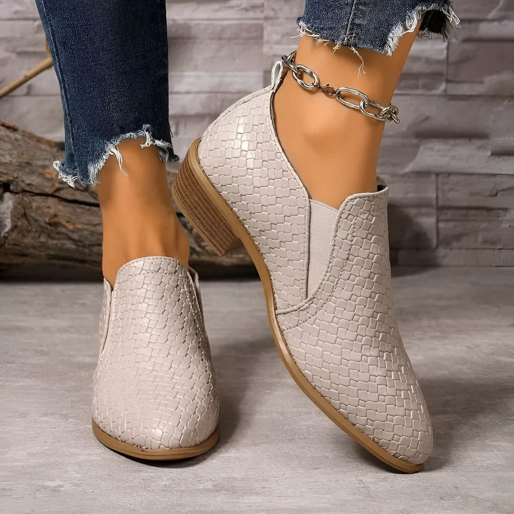 Alexia - Elegant and Comfortable Oxford Shoes