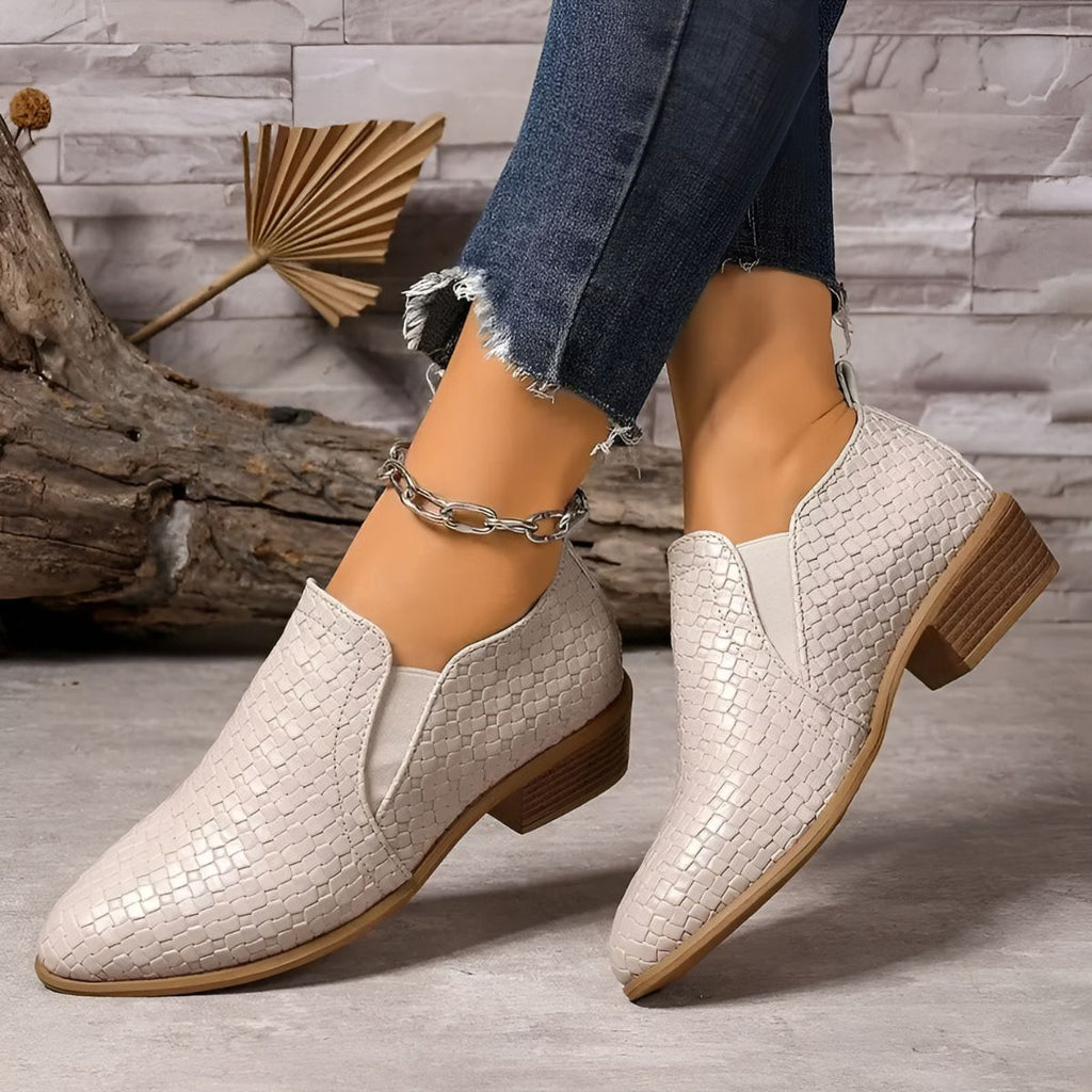 Alexia - Elegant and Comfortable Oxford Shoes