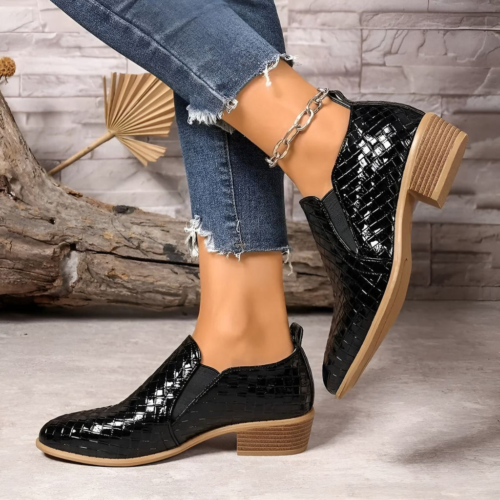 Alexia - Elegant and Comfortable Oxford Shoes