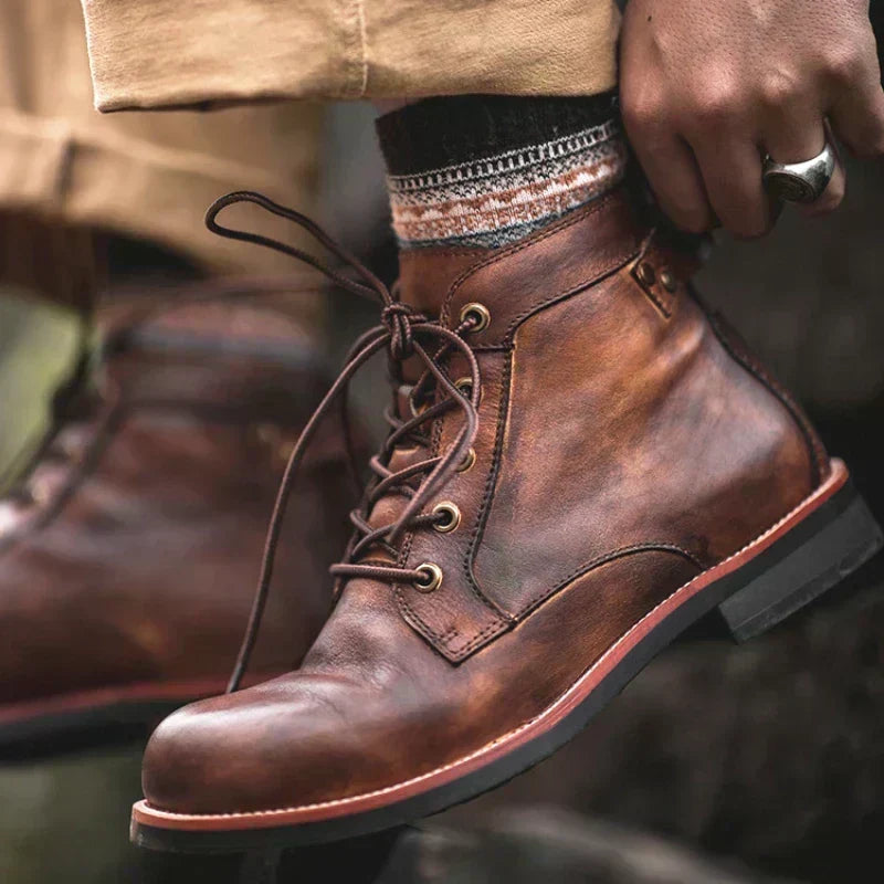 Nate - Retro Round-Toe Boots