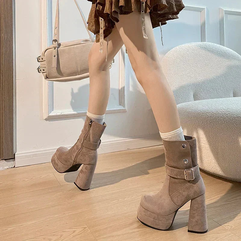 Phoebe - Urban Buckle Boots