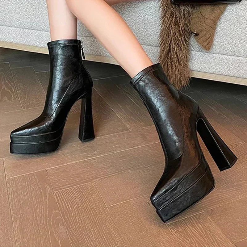 Mabel - Luxury Look Boots