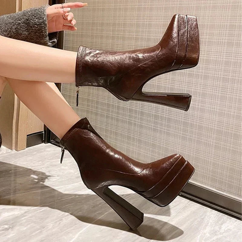 Mabel - Luxury Look Boots