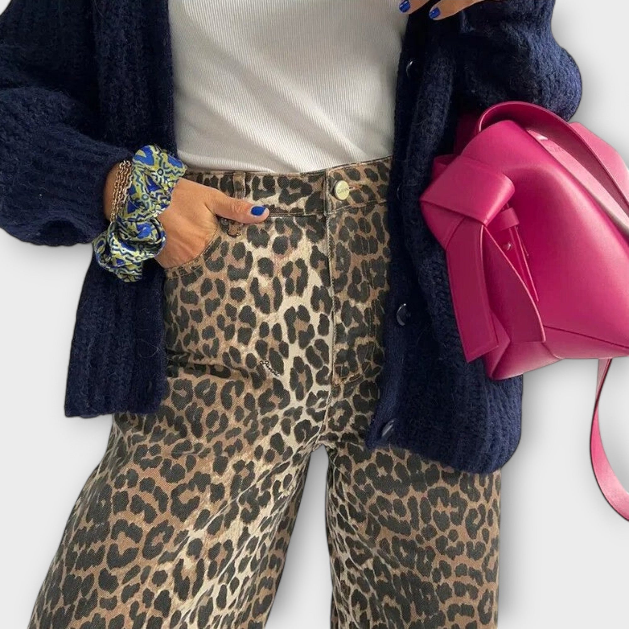 Mia - Vintage Leopard Jeans