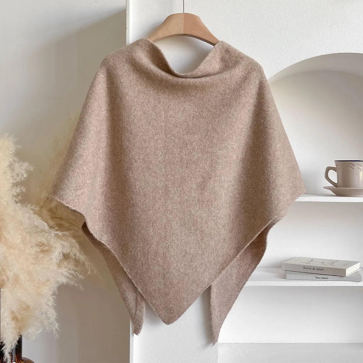 Bella - Soft Autumn Cape