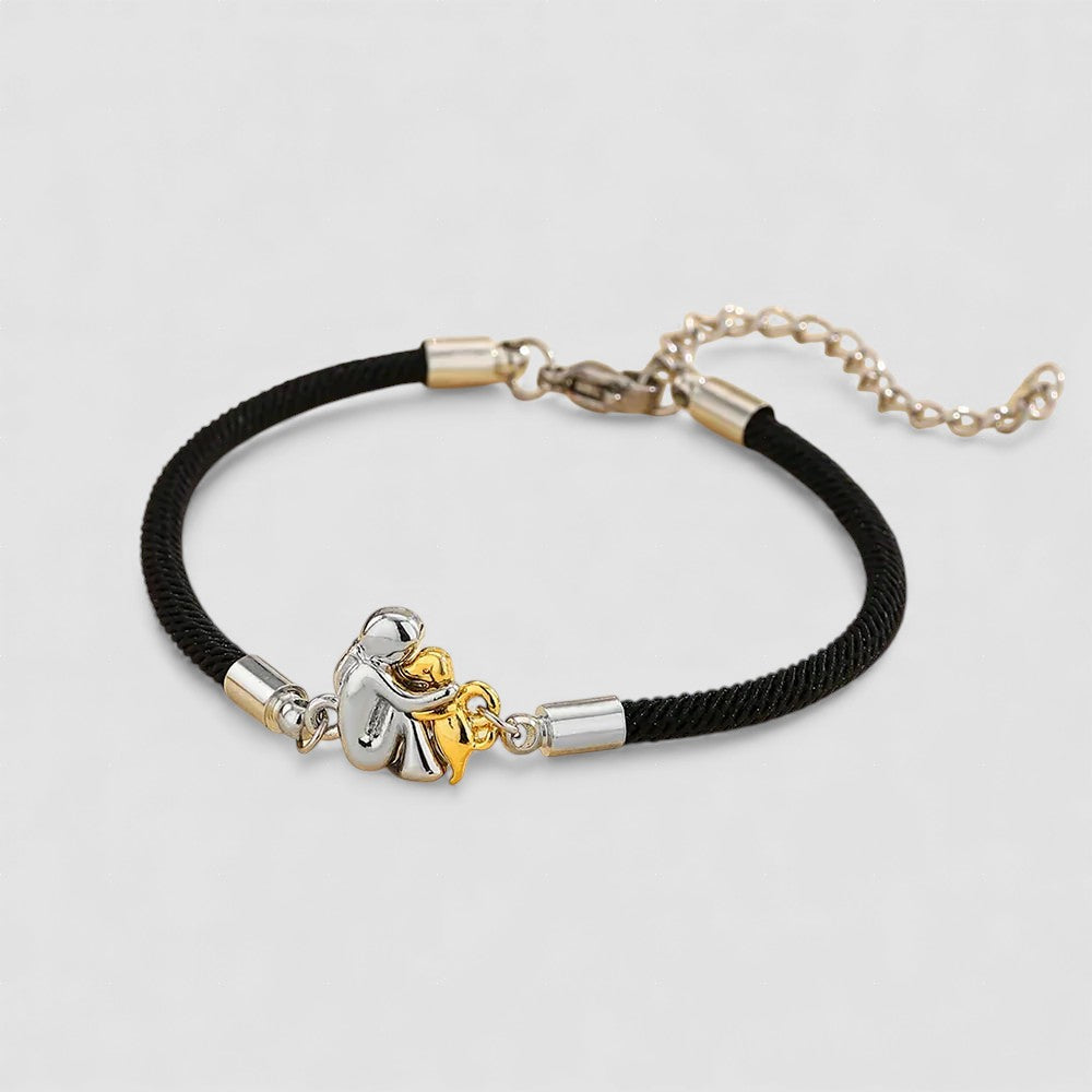Harper - Dog Hug Pendant Bracelet