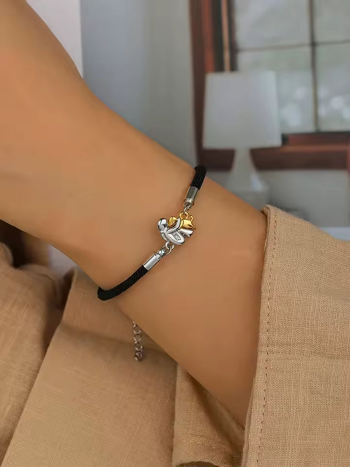 Harper - Dog Hug Pendant Bracelet