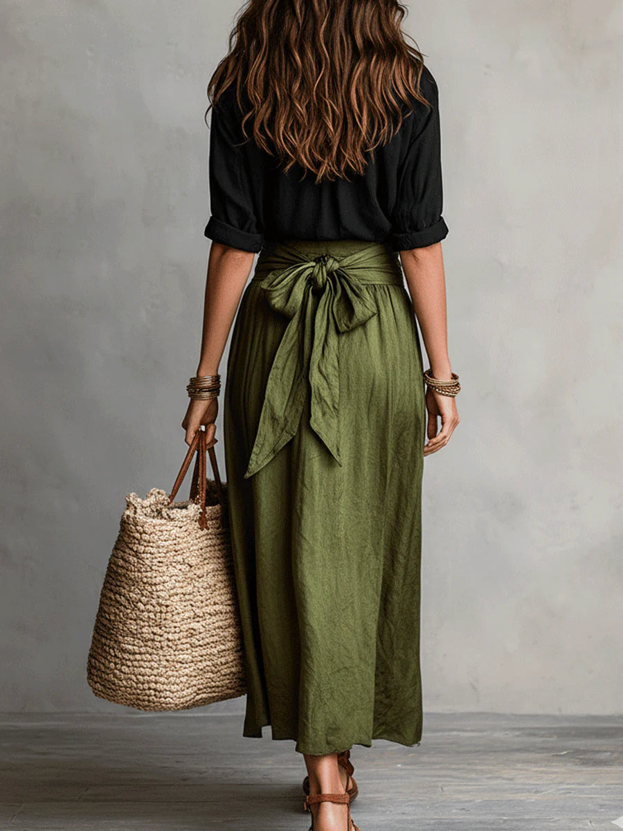 Vera – Two-piece set: black top and olive green midi skirt