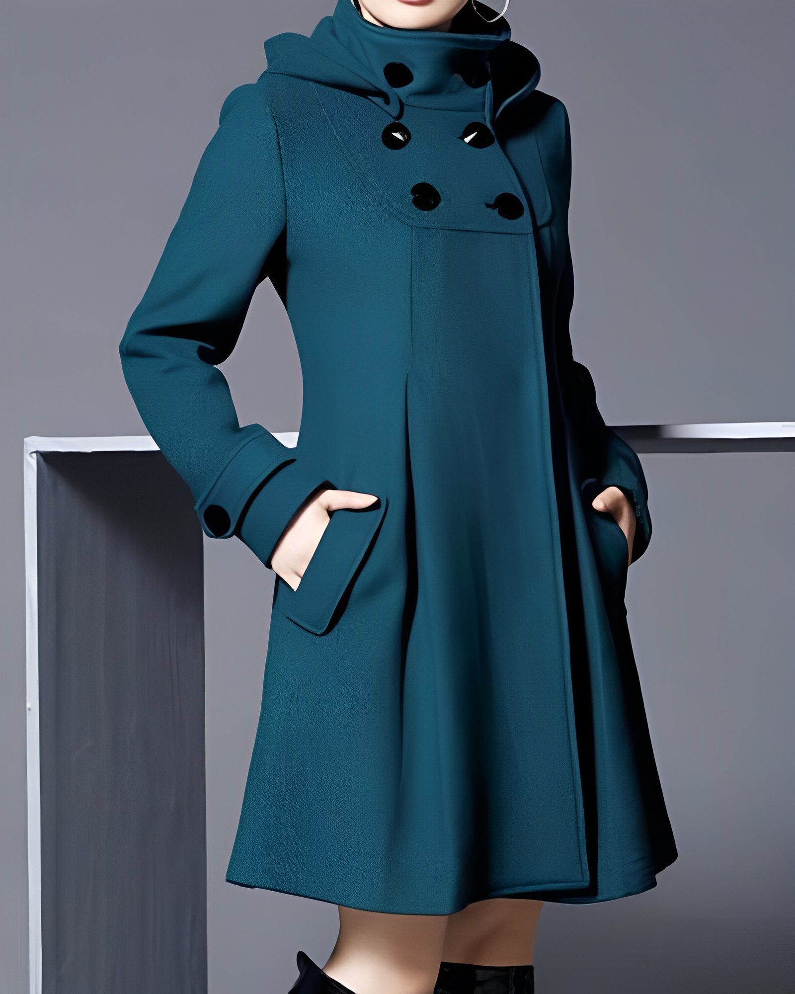 Quinn - Elegant Coat