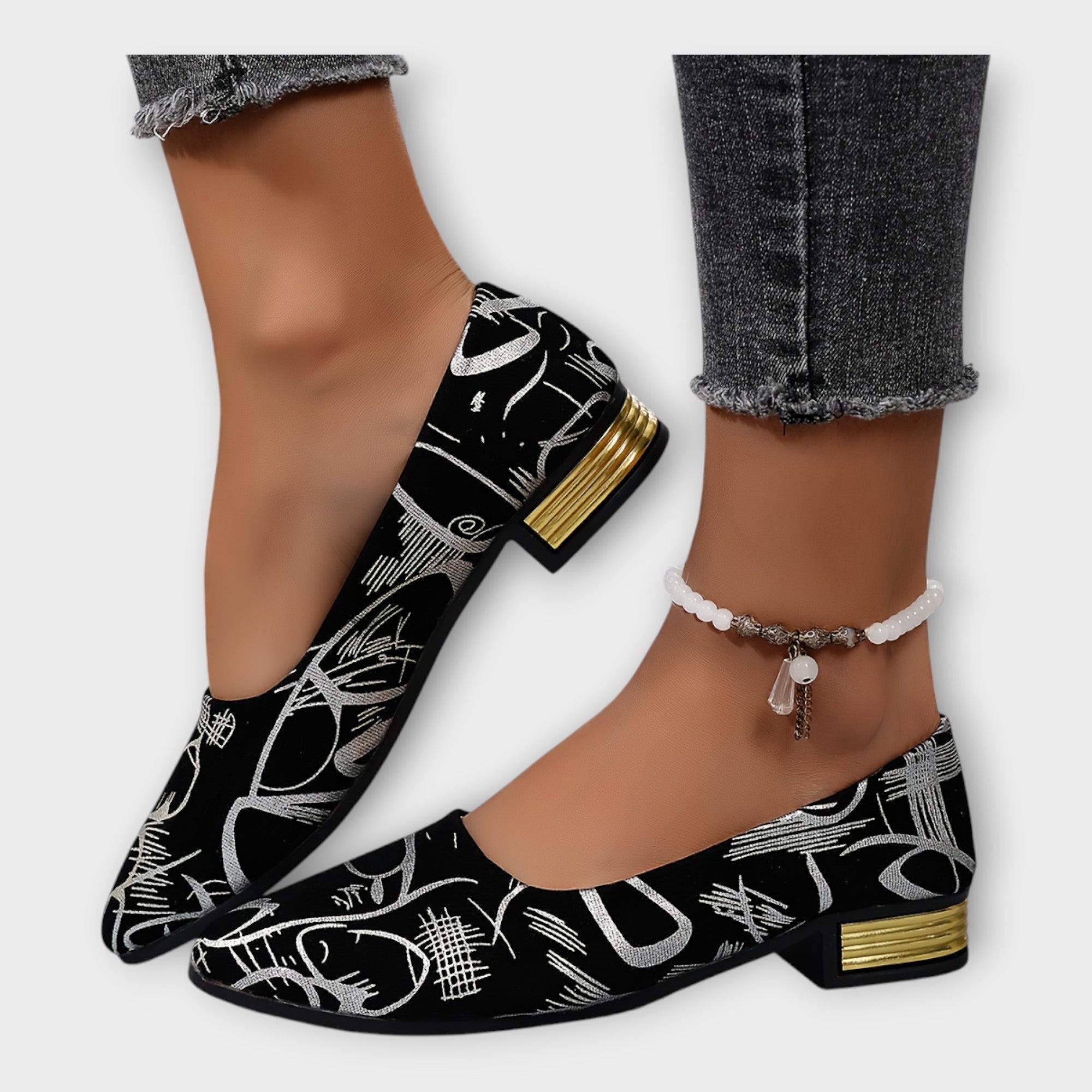 Hazel - Elegant Ballet Flats with Sophisticated Details