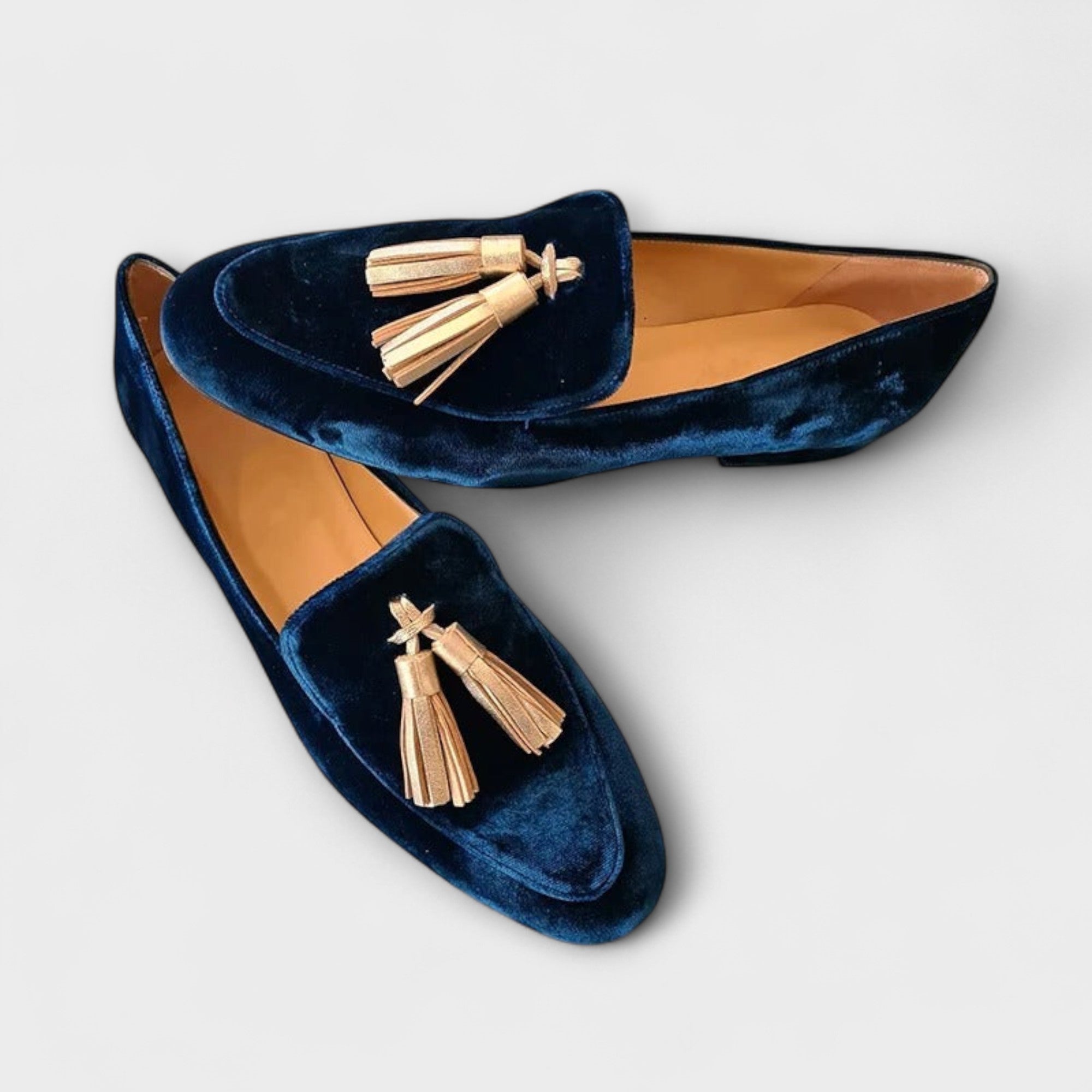 Quinnlyn - Vintage-Inspired Fringe Loafers