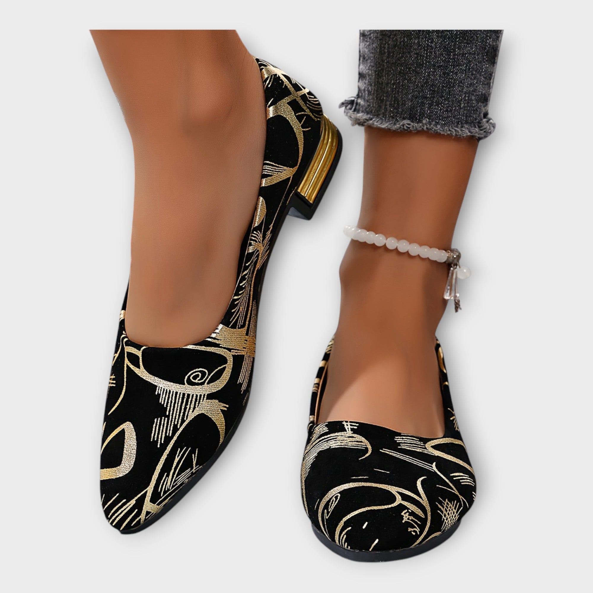 Hazel - Elegant Ballet Flats with Sophisticated Details