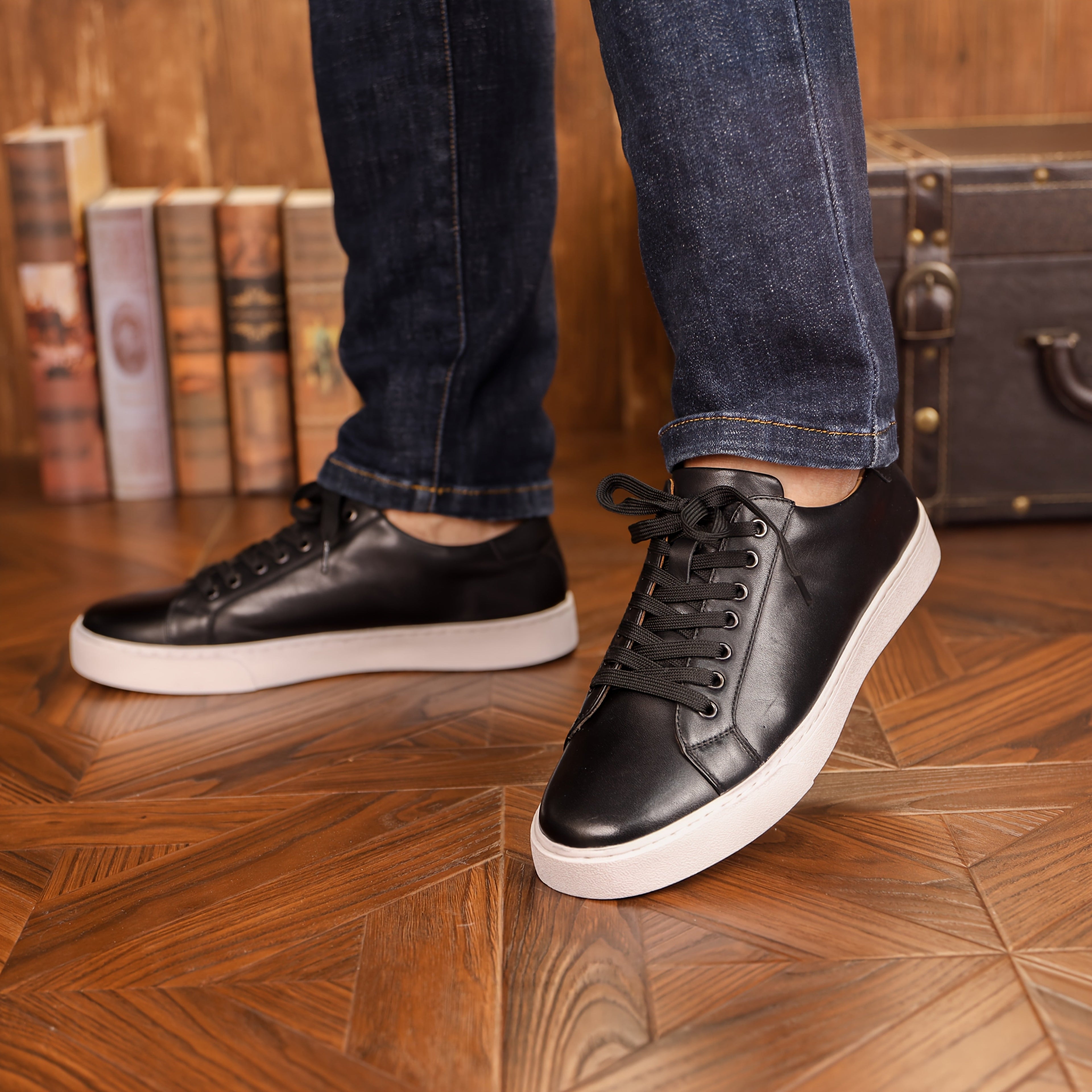 Harrison - Faux Leather Low Shoes