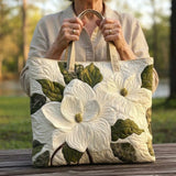 Raelene - Padded bag with a pattern of white lilies