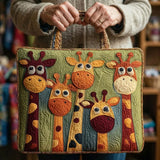 Heather - Padded bag with giraffe pattern