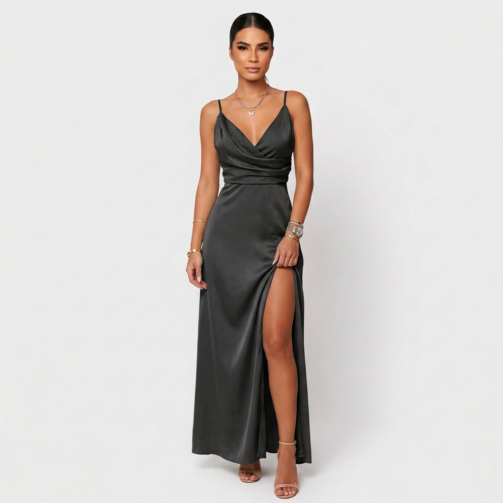 Mia - Elegant Maxi Dress