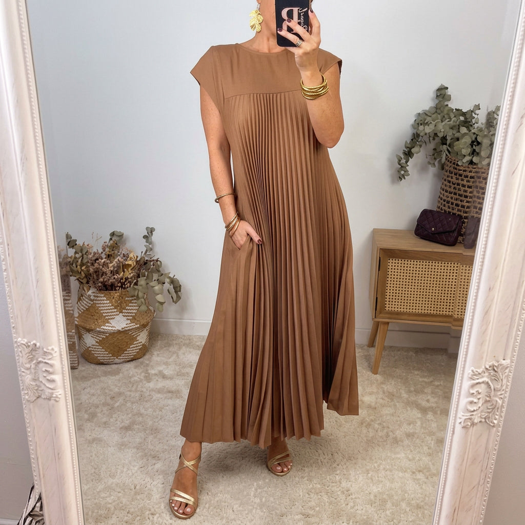 Anne - Timeless Comfort Dress