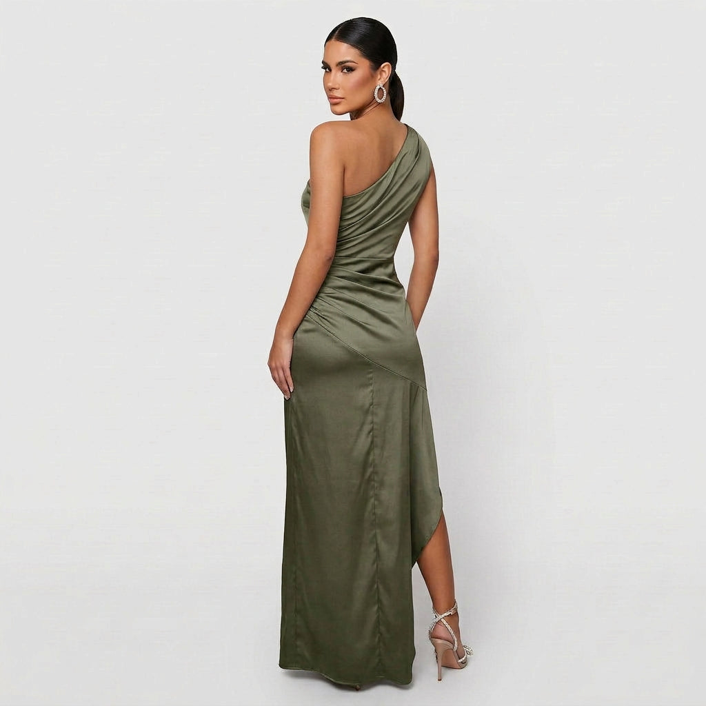 Andrea - Elegant Maxi Dress