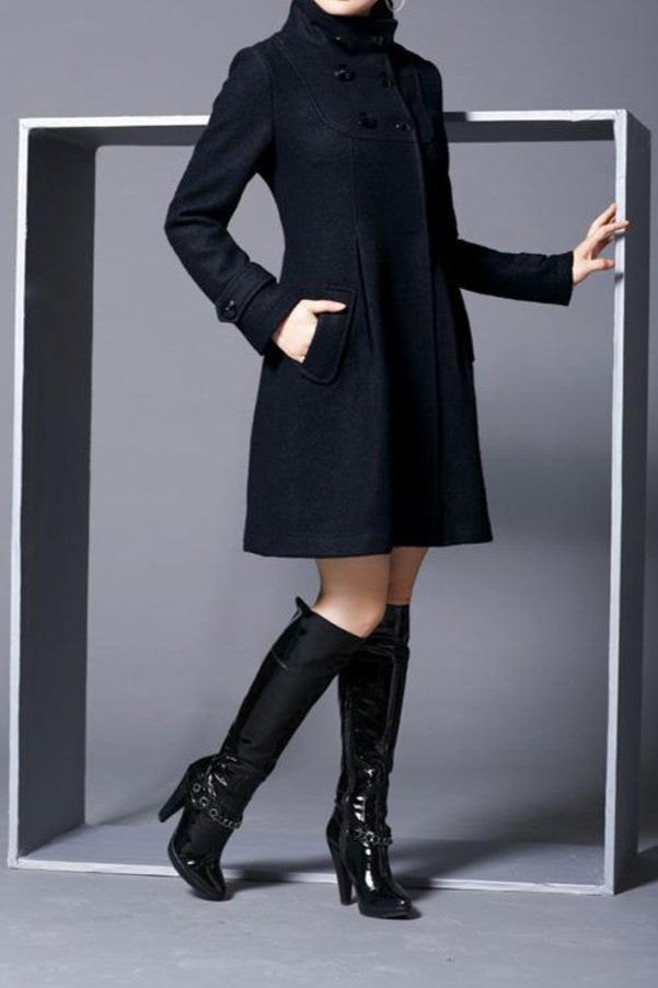 Quinn - Elegant Coat