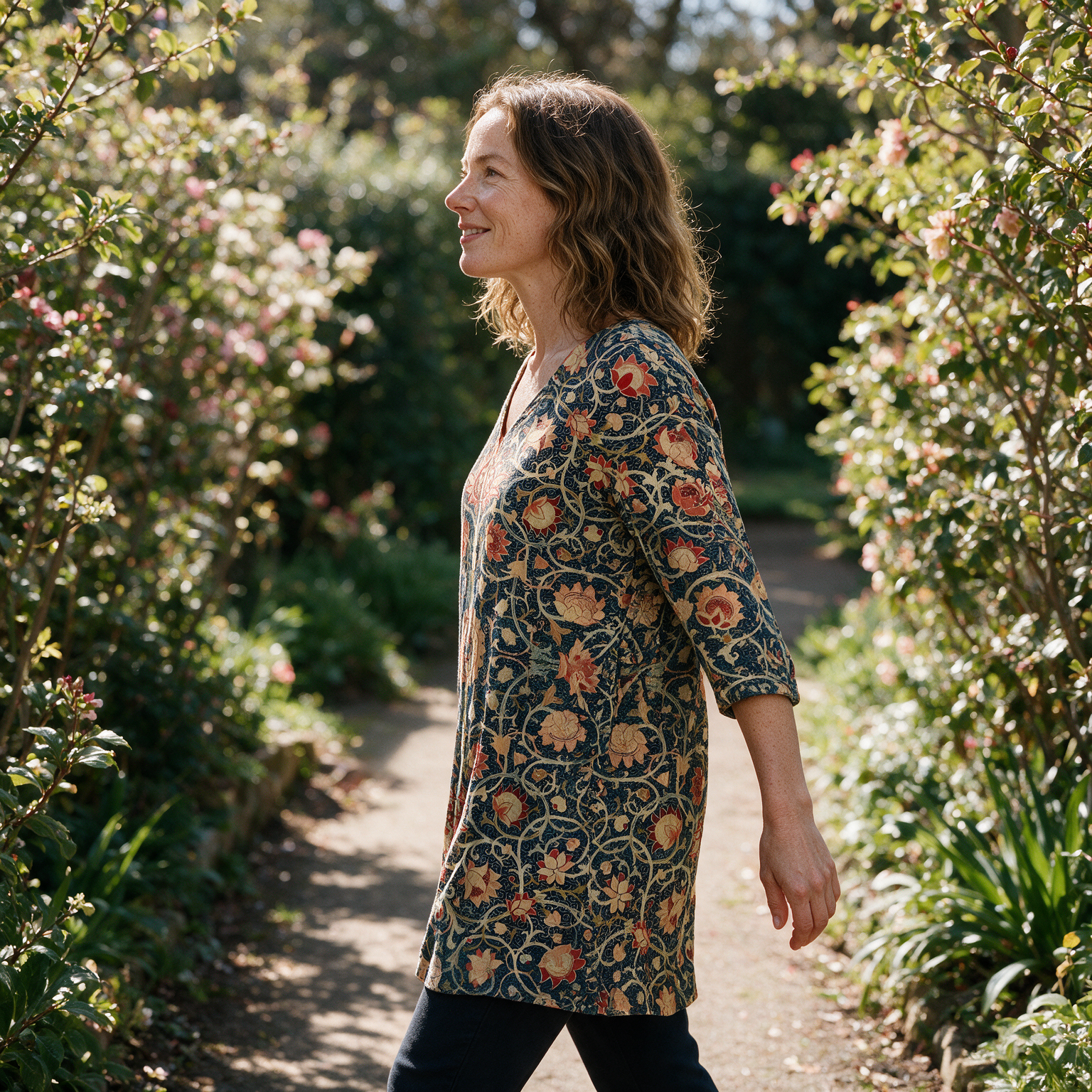 Lilian Long Blouse - side