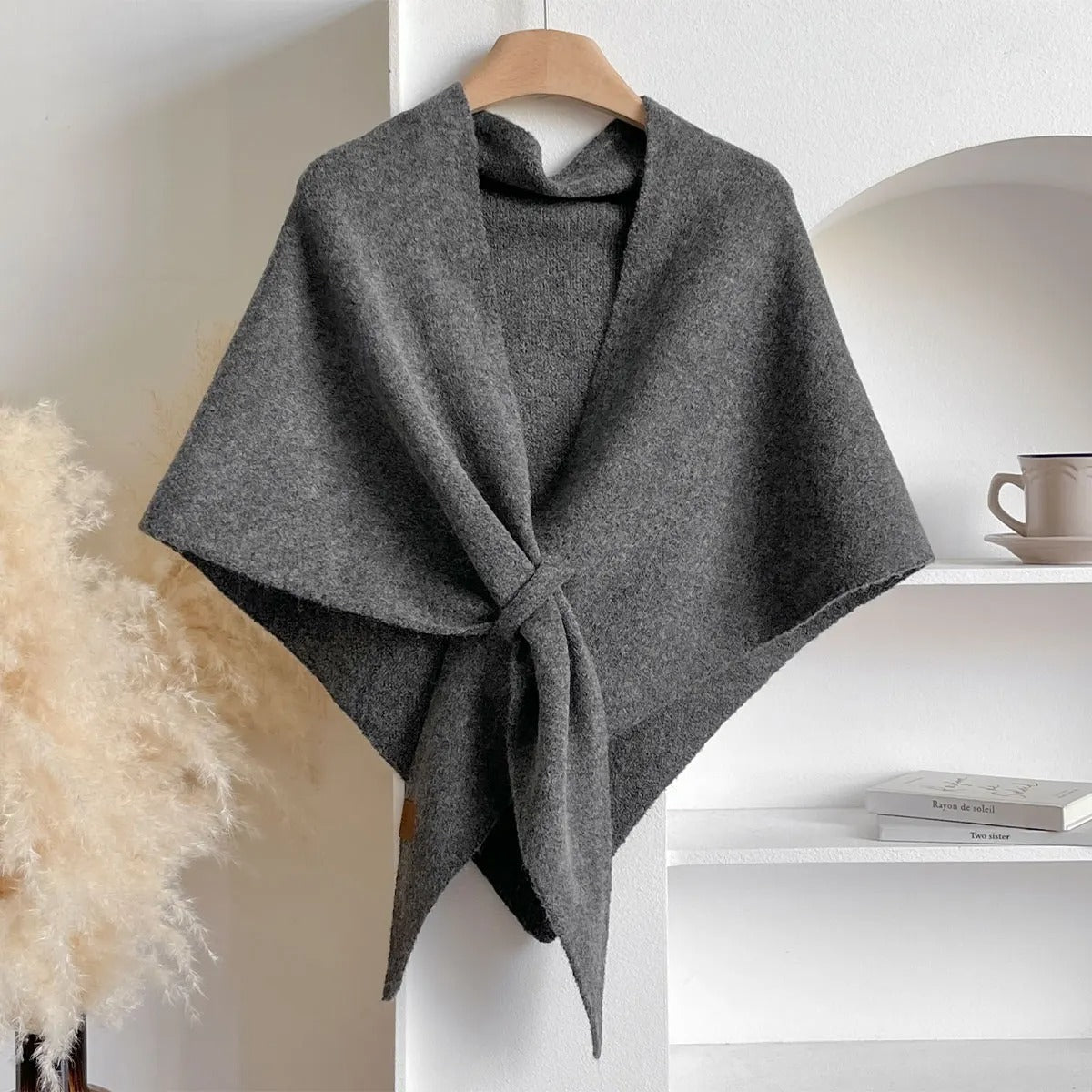 Bella - Soft Autumn Cape
